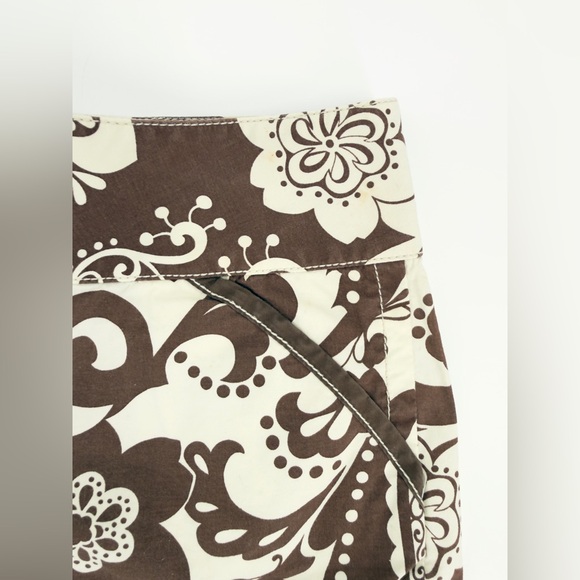 Guess Brown and Cream High Waist Women's Shorts - Picture 3 of 7